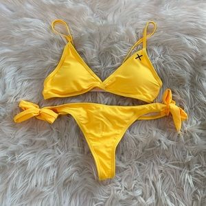 Boutine LA yellow bikini